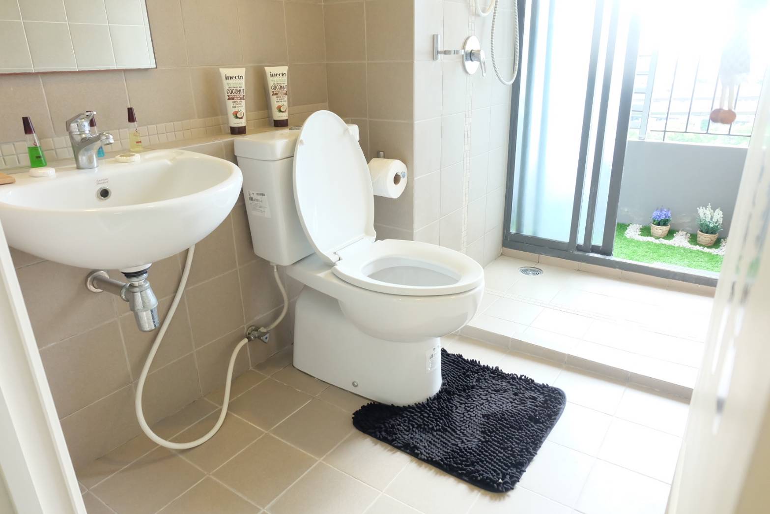 ขายคอนโด Fuse Mobius Ramkhamhaeng Station (ฟิวส์ โมเบียส รามคำแหง สเตชั่น) 1Bed แต่งใหม่ Modern Style ไฟคุมด้วยรีโมต ชั้นสูง วิวสวย