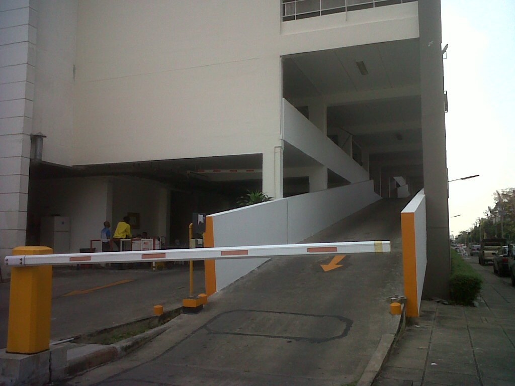 ขายและเช่า Lake View เลควิว คอนโด 80 ตรม. 2 นอน 2 น้ำ วิวทะเลสาบ เมืองทองธานี ห้อง 2 ห้องนอน 2 ห้องน้ำ 1 ห้องนั่งเล่น 1 ห้องครัว