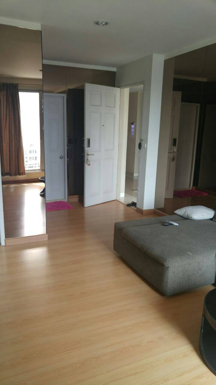 ขาย / ให้เช่า คอนโดไลฟ์ รัชดา สุทธิสาร(Life@Ratchada –Sutthisarn ห้องขนาด 55 ตรม ชั้น 8 ห้อง 2 ห้องนอน 2 ห้องน้ำ 1 ครัว ห้องมุม