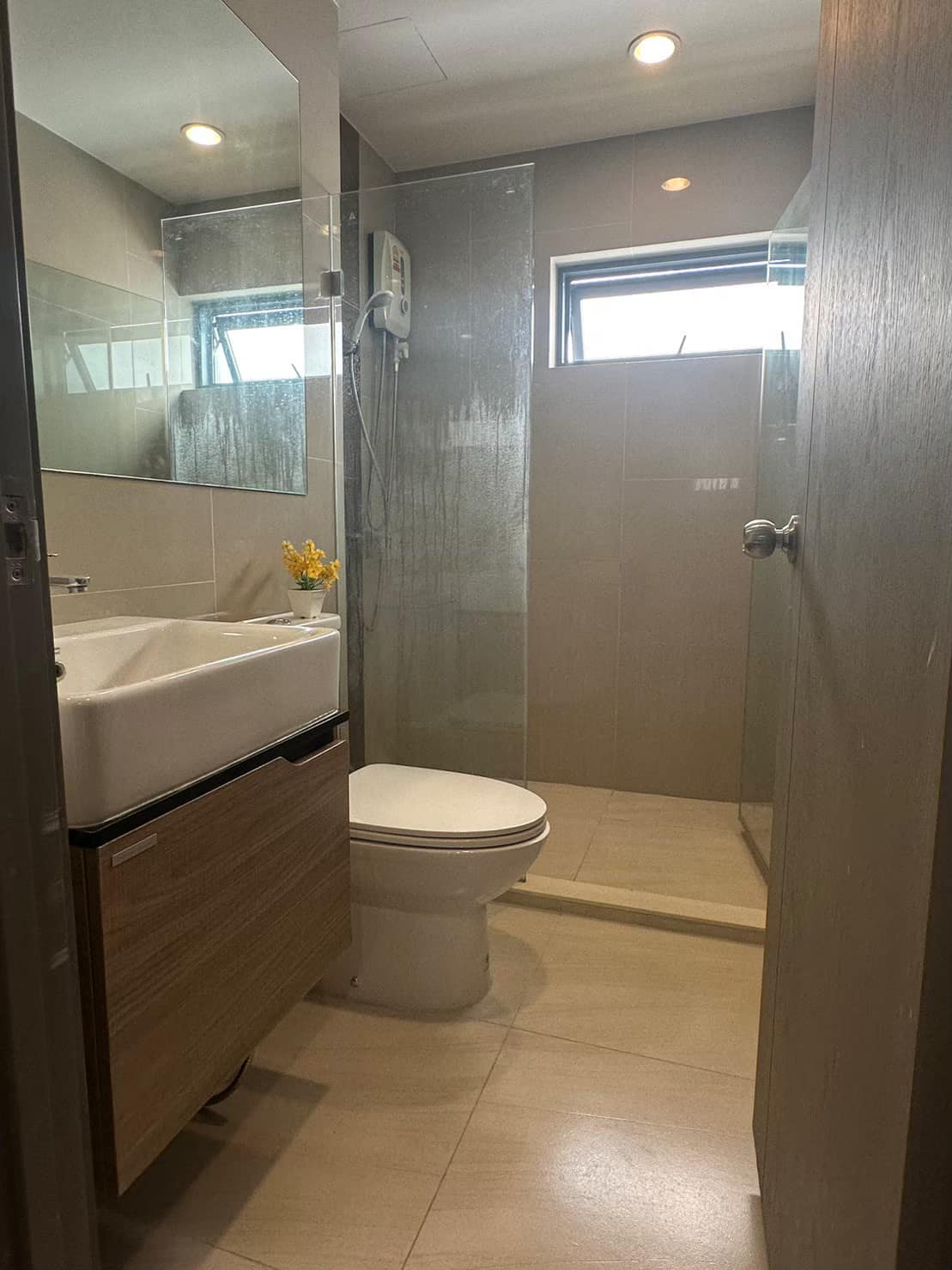 ให้เช่าคอนโด IDEO Tha Phra Interchange (ไอดีโอ ท่าพระ อินเตอร์เชนจ์) 100 เมตร ถึง MRT สถานีท่าพระ (เดินได้เลย)/ใกล้ BTS โพธิ์นิมิตร เดินทางเข้าเมืองสะดวกมาก