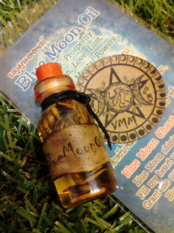 บลูมูนออยล์ Blue Moon Oil