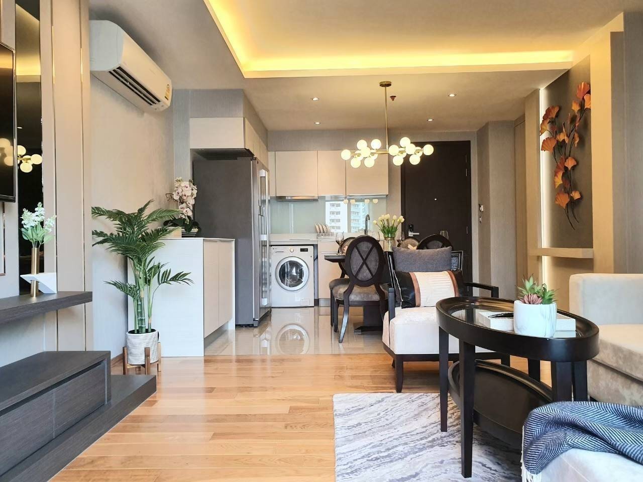 ขาย / เช่า คอนโด H Sukhumvit 43 (เอช สุขุมวิท 43) ห้อง 99/81 แบบห้อง 2 ห้องนอน 2 ห้องน้ำ ชั้น 10 ขนาด 71.47 ตรม