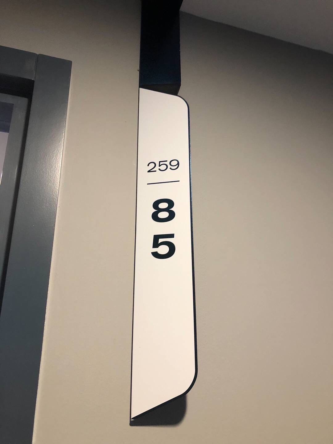 ✨ ให้เช่าคอนโด XT เอกมัย (XT Ekamai) ✨ 📍 สุขุมวิท 63 (เอกมัย) มีรถรับส่งไป BTS เอกมัย