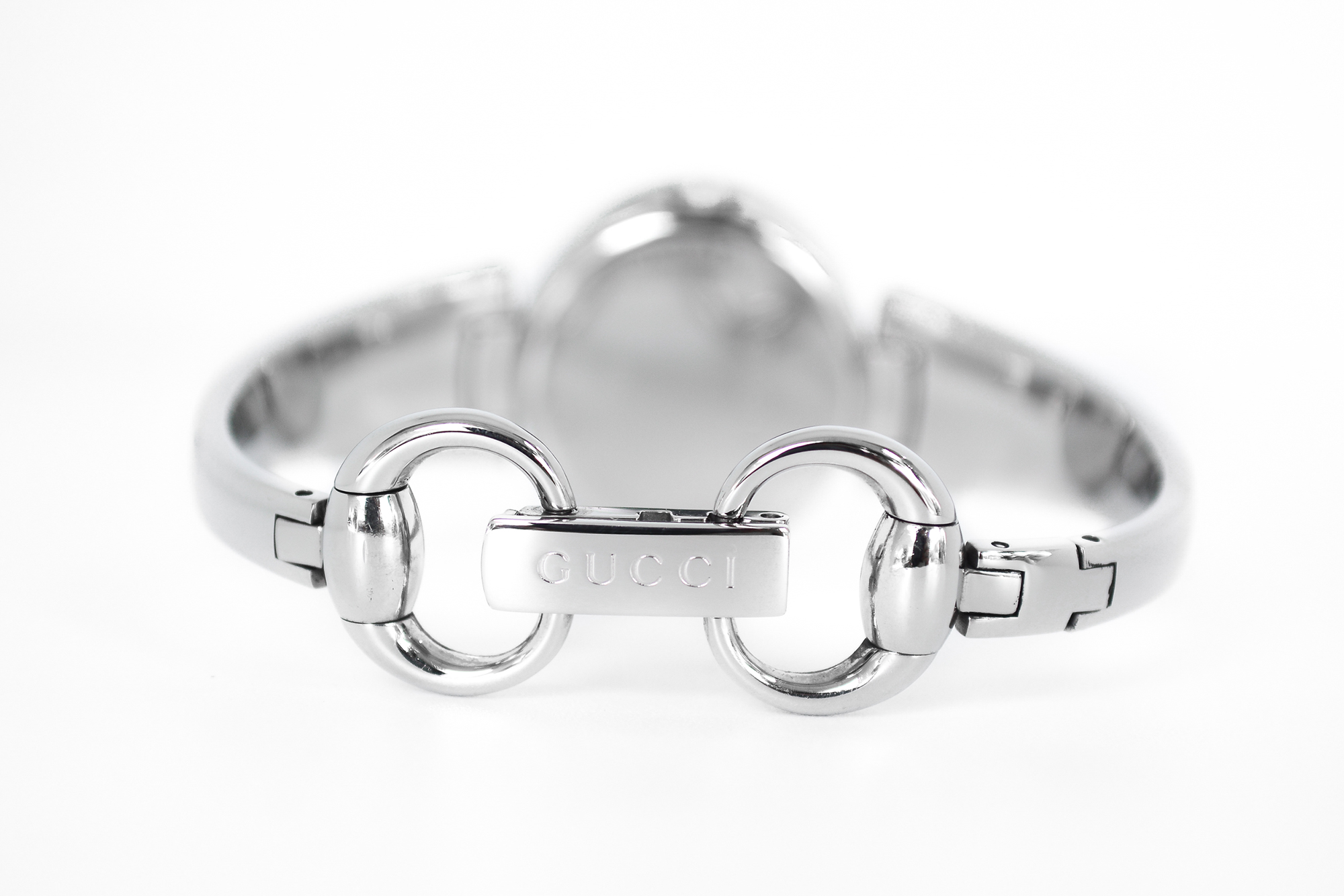 Gucci กำไล หน้ามุก ฝังเพชร กล่องใบครบ (Sold)