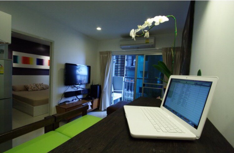 A Space Hideaway Asoke-Ratchada (เอ สเปซ ไฮด์อเวย์ อโศก-รัชดา) 2 ห้องนอน 2 ห้องน้ำ พื้นที่ 53 ตรม