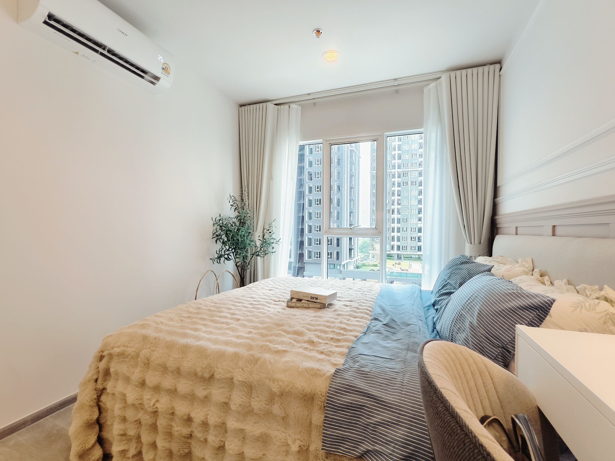 ให้เช่าคอนโด รีเจ้นท์ โฮม บางนา / For Rent Regent Home Bangna (English below)