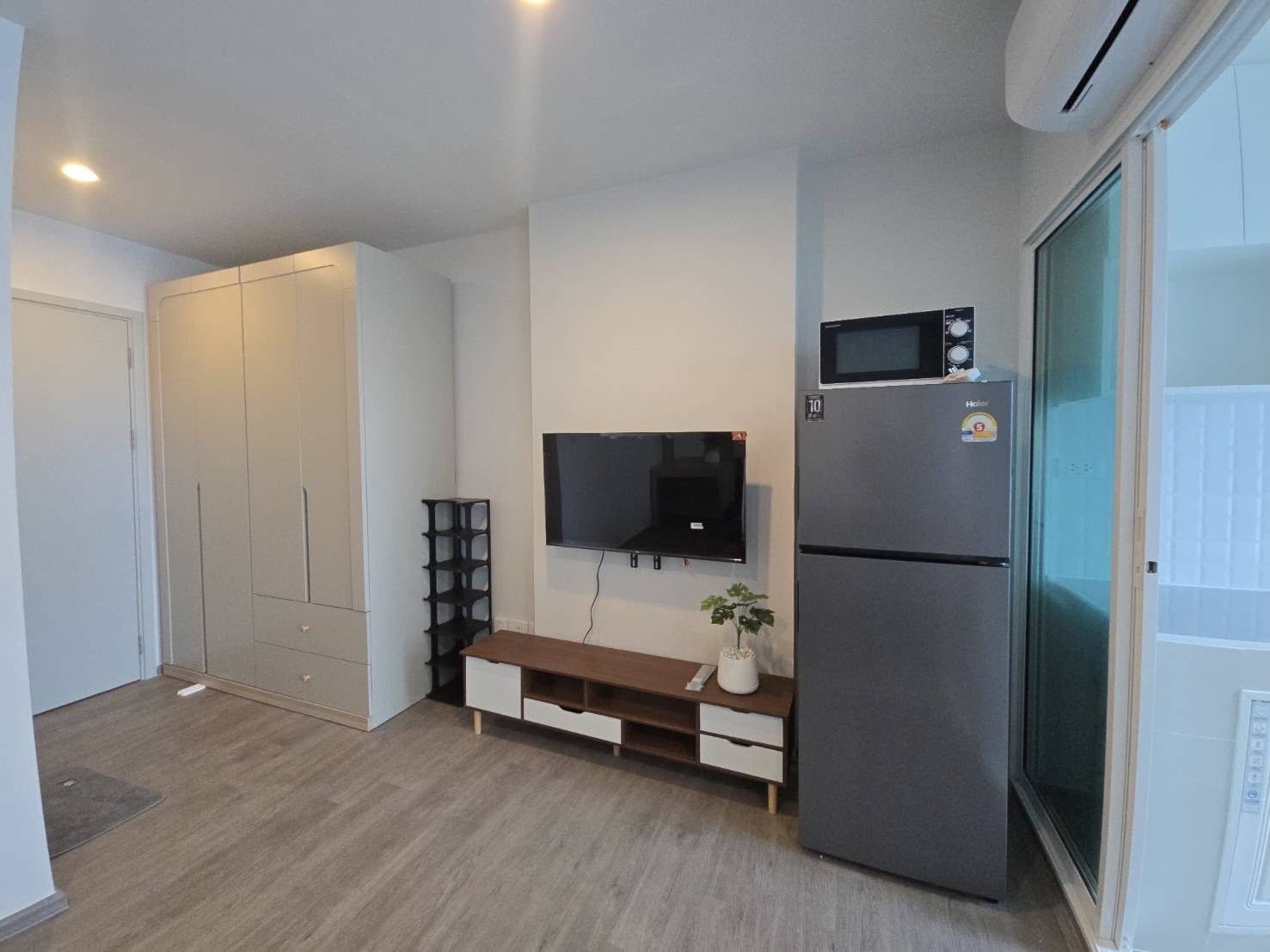 ให้เช่าคอนโดใหม่มือหนึ่ง Regent Home Bangna (รีเจ้นท์ โฮม บางนา) — ตึกใหม่ ชั้นสูง วิวสวย พร้อมเข้าอยู่