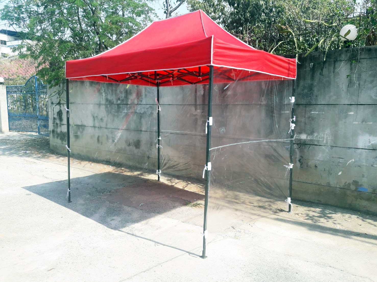เต็นท์พับได้ สีแดง ขนาด 2m x 3m พร้อมพลาสติกใส 3 ด้าน