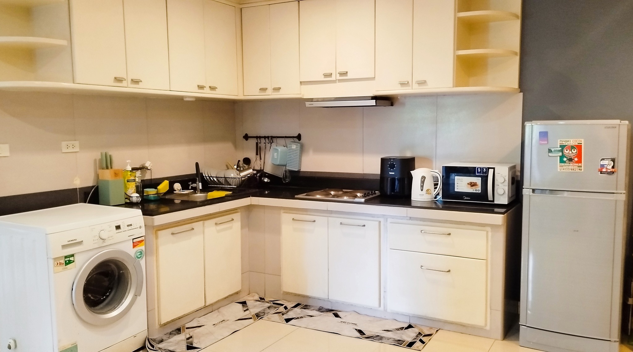 ให้เช่า คอนโด วิทยุคอมเพล็กซ์ (Witthayu Complex Condo) ห้องใหม่ ทาสีสวย พร้อมเข้าอยู่ได้ทันที