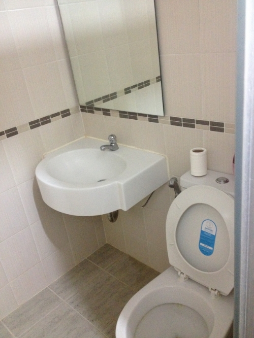 ให้เช่า คอนโดลุมพินีวิลล์ LPN รามอินทรา-หลักสี่ Lumpini Condotown/Ville Raminthra-Laksi ชั้น 8 พื้นที่ 31 ตร.ม. 1 ห้องนอน 1 ห้องน้ำ เดือนละ 8,500 บาท