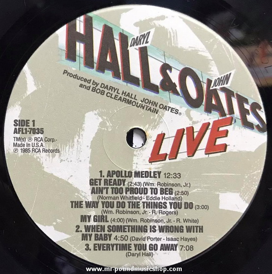 Daryl Hall & John Oates With David Ruffin & Eddie Kendrick - Live At The Apollo