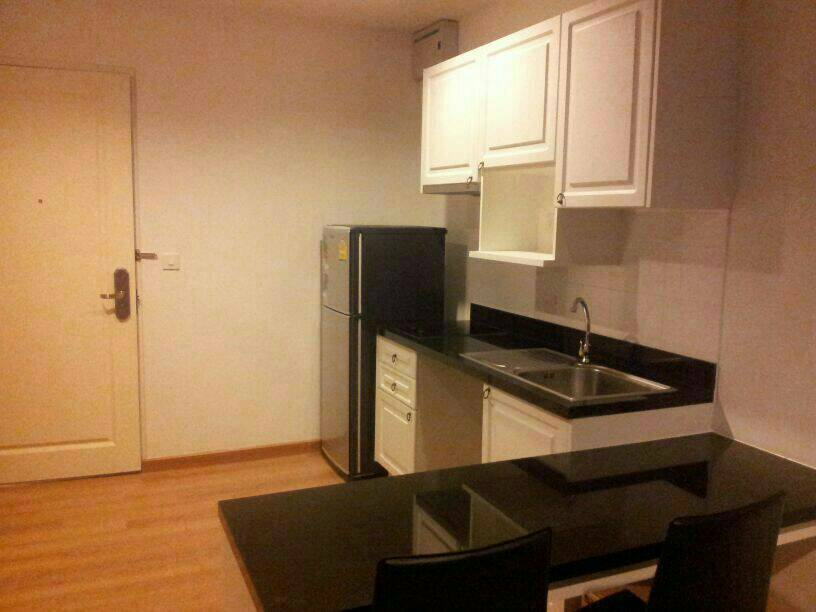 ขายคอนโด The Seed Memories Siam 1bed พื้นที่ 45 ตร.ม ชั้น 1 วิวสวนด้านหลังของโครงการ ราคา 6.5 ล้าน ค่าโอนคนละครึ่ง