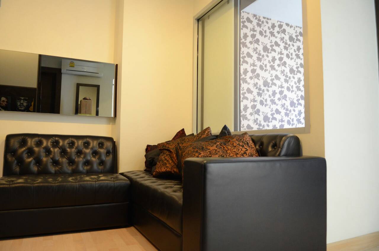 ขายคอนโดRhythm ratchada 1 ห้องนอน ตึก A ชั้น 12A ขนาดห้อง 35 ตร.ม ราคา4.45 ล้าน วิวสระน้ำ ทิศตะวันออก ค่าโอนคนละครึ่ง