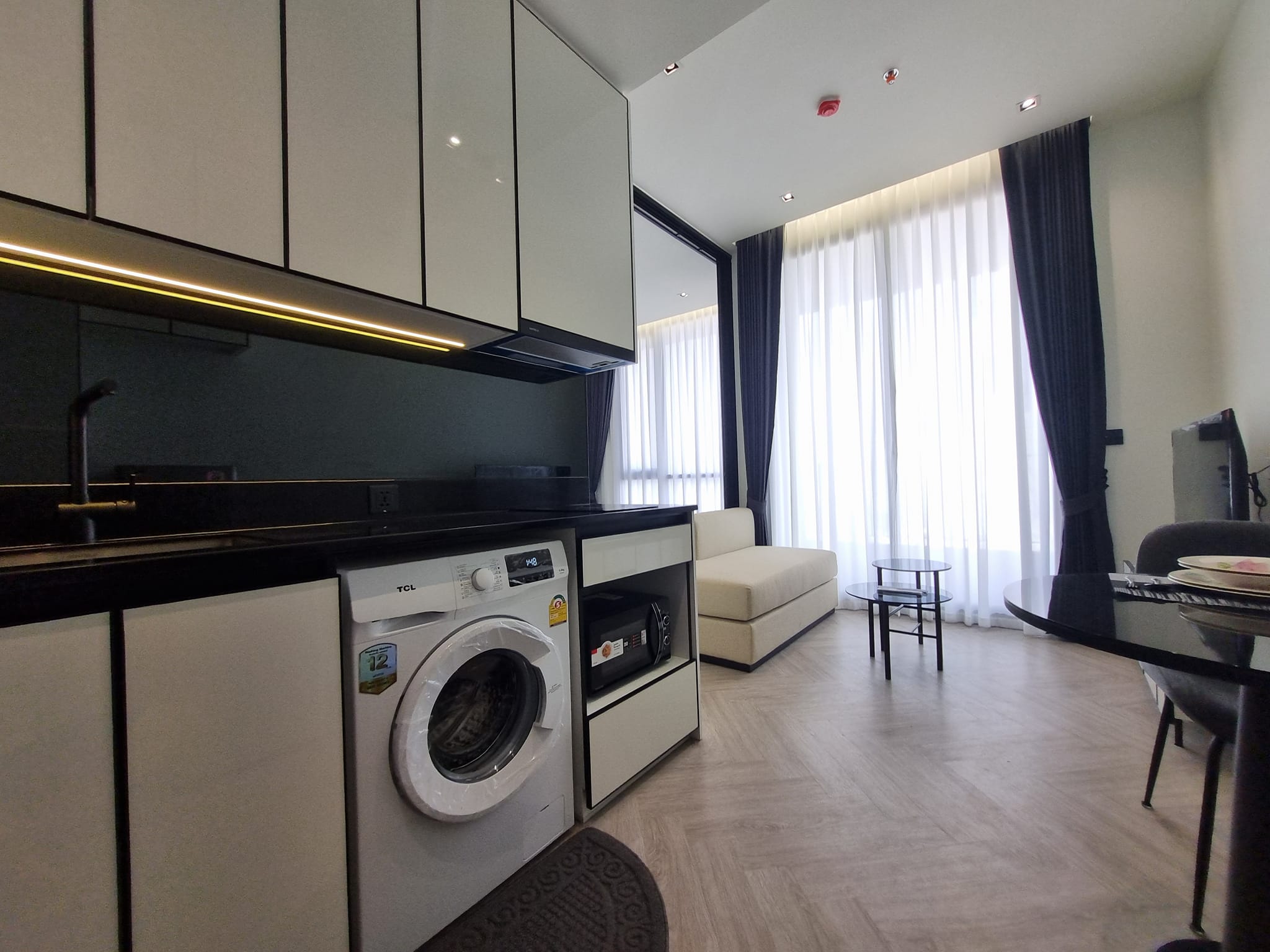 ให้เช่าคอนโด Chapter Charoennakhorn-Riverside (แชปเตอร์ เจริญนคร-ริเวอร์ไซด์) 1 ห้องนอน 1 ห้องน้ำ ขนาด 32ตรม ห้องใหม่เอี่ยม