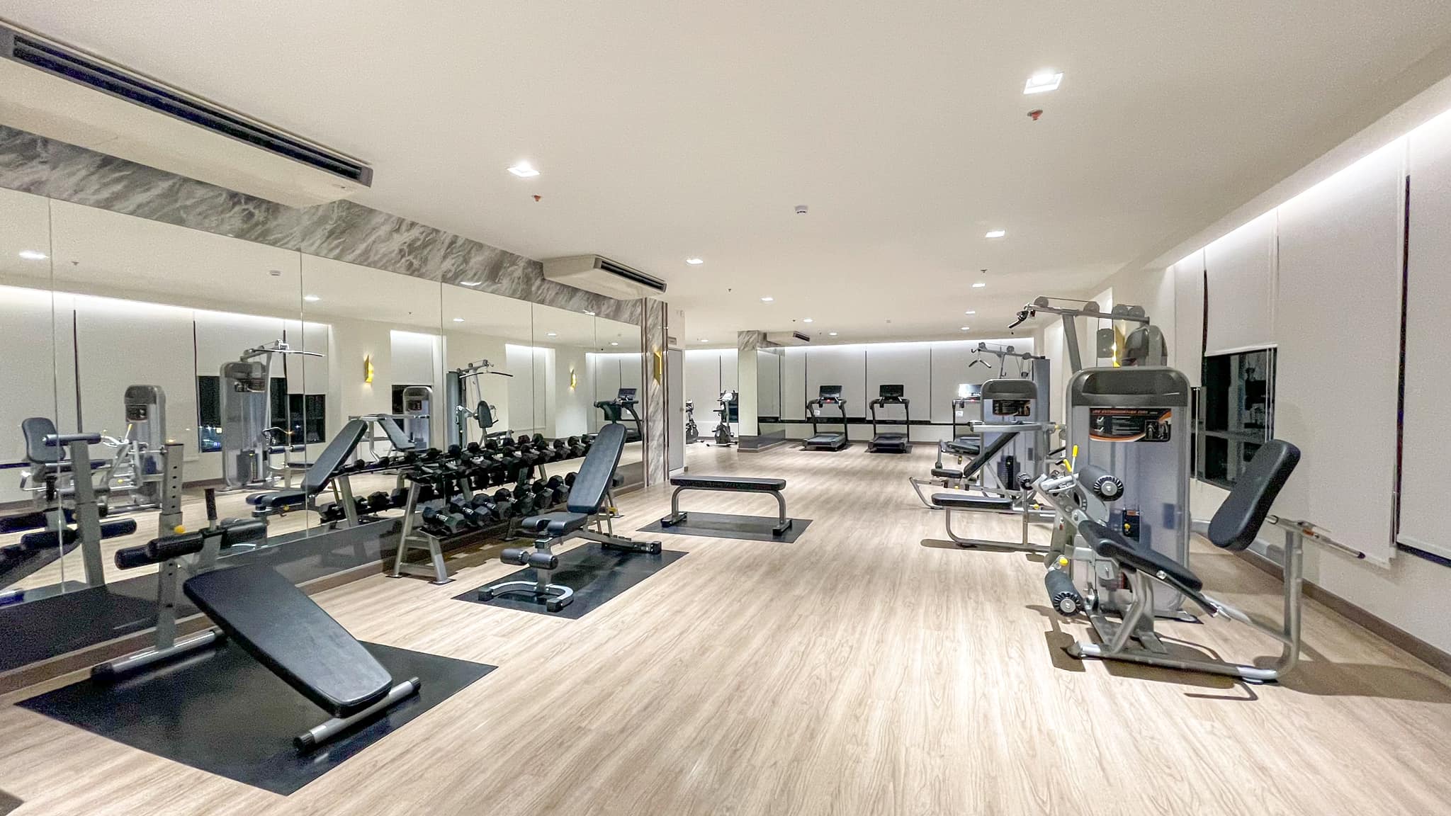 ห้เช่า The President condo แยกไฟฉาย จรัญ คอนโดใหม่แกะกล่อง 0 เมตร จากรถไฟฟ้าสถานีไฟฉาย