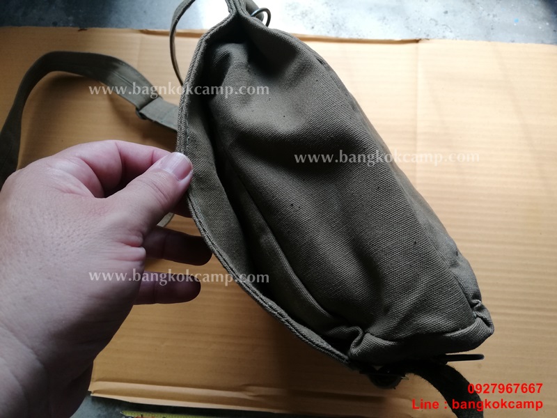 กระเป๋าทหารเชคโก กระเป๋าสะพาย ผ้าแคนวาส ของใหม่เก่าเก็บ สมบูรณ์ พร้อมใช้