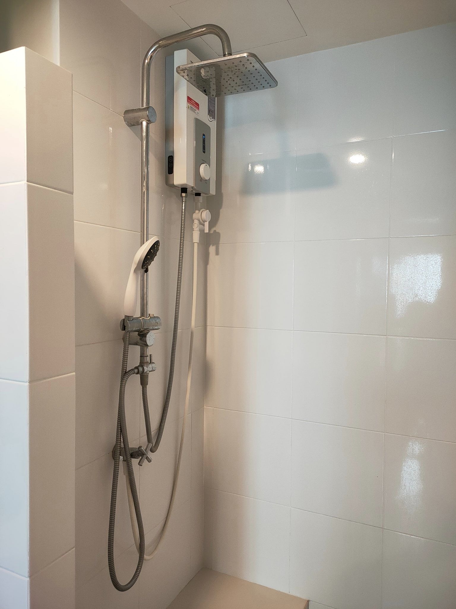 ให้เช่าคอนโดพร้อมอยู่ ราคา 7,000 บาท/เดือน (สัญญา 1 ปีขึ้นไป) ใกล้ BTS สำโรง และห้างอิมพีเรียลสำโรงเพียง 500 เมตร ***ส่วนต่อขยายรถไฟฟ้าสายสีเหลือง***