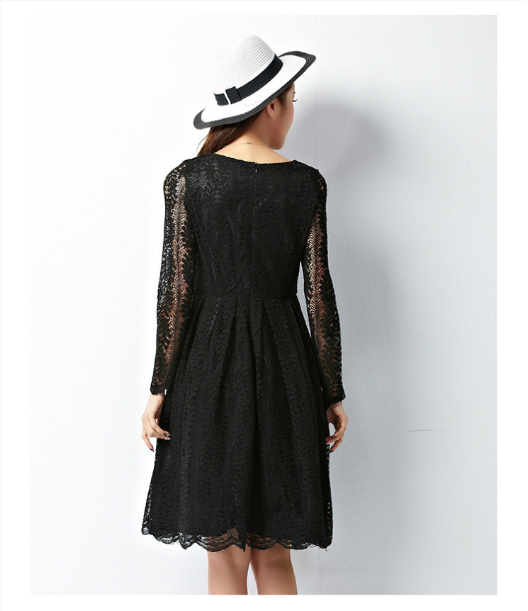 ชุดเดรสลูกไม้สีดำ แขนยาว กระโปรงทรงบาน แฟชั่นสาวออฟฟิศ ลุคเรียบร้อย สวยหวาน ดูดี