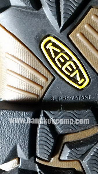 รองเท้า Keen หัวเหล็ก ข้อสั้น