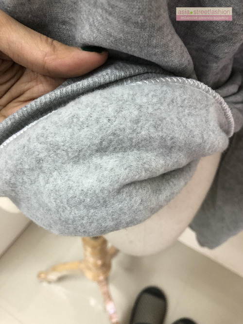 เสื้อกันหนาวฮู้ดดี้ แฟชั่นเกาหลี สีเทา น่ารักมากจ้า ผ้าเนื้อไม่หนาใส่ในไทยได้จ้า พร้อมส่ง งานจริงในภาพสุดท้าย สีเทา