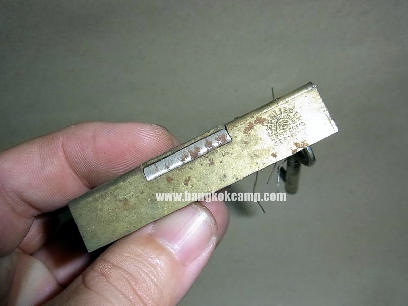 กุญแจลิ้นชัก เยอรมัน ตราตา Made in Germany. ใหม่เก่าเก็บ