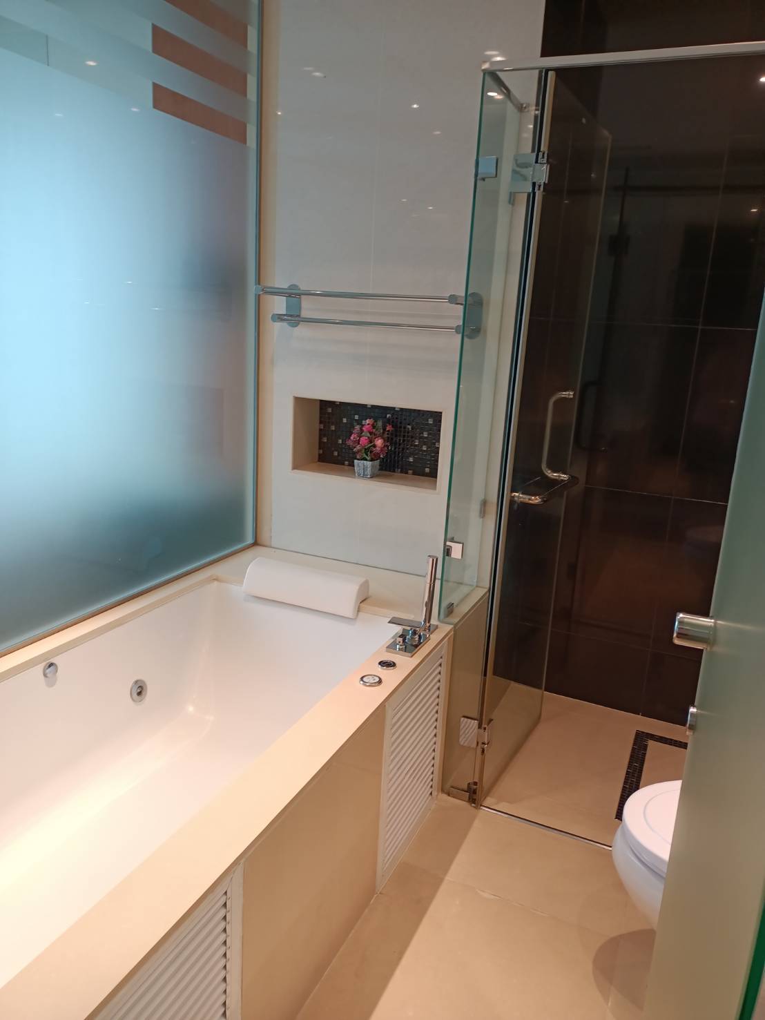 ✨ ให้เช่าคอนโด The Address สุขุมวิท 28 (The Address Sukhumvit 28) ✨