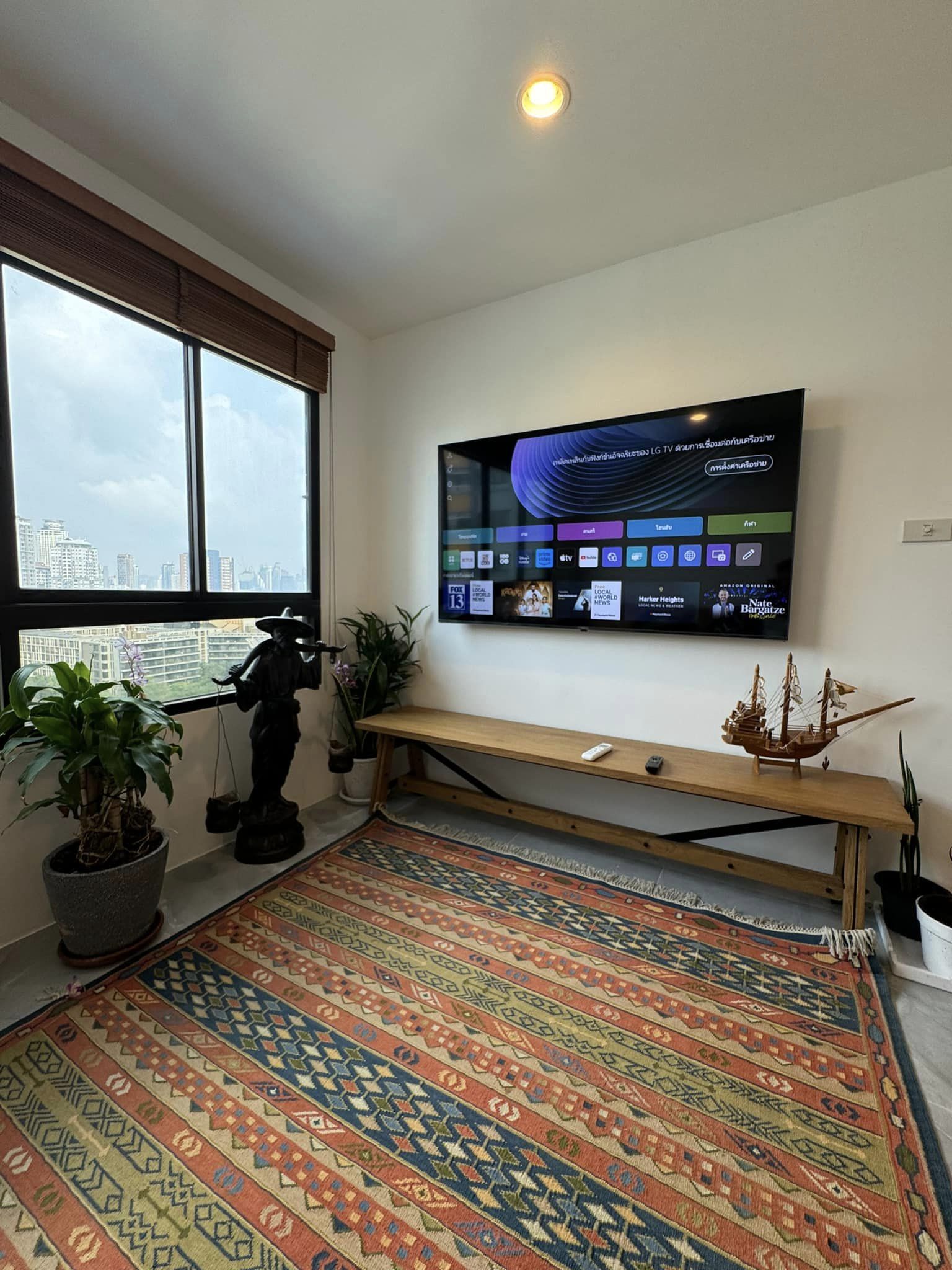 ขาย / ให้เช่าห้องรีโนเวทใหม่ Lumpini Ville Sukhumvit 77 (ลุมพินี วิลล์ สุขุมวิท 77) ( 1 ) ห้องขนาด 62 ตรม. 2 ห้องนอน