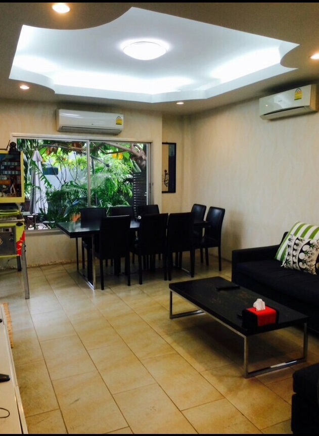 รหัสทรัพย์ 66466 ขาย / เช่า บ้านเดี่ยว Noble Tara Town in town โนเบิล ทารา ทาวน์ อิน ทาวน์ พระรามเก้า ห้อง 3 ห้องนอน 2 ห้องน้ำ 1 ห้องรับแขก 1 ห้องทานอาหาร 1 ห้องครัว