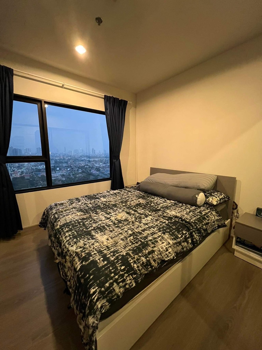 ขายคอนโดแอสปาย สาทร-ตากสิน คอปเปอร์ โซน Aspire Sathorn-Taksin Copper 1 ห้องนอน