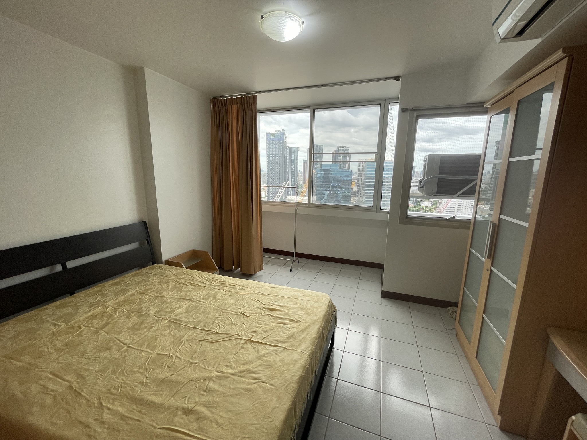 🏙️ ให้เช่าคอนโด ศุภาลัย ปาร์ค พหลโยธิน 21 (Supalai Park Phaholyothin 21 Condominium)