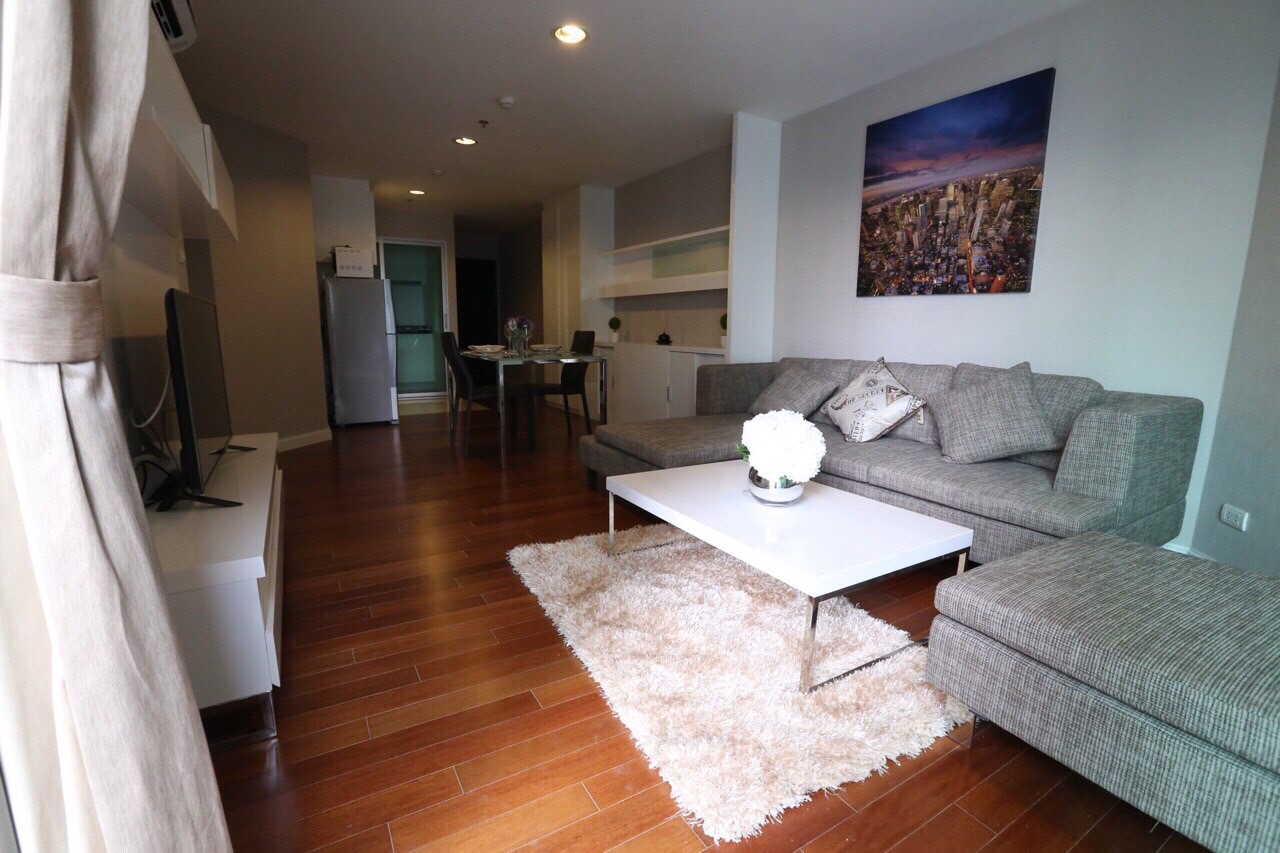 ให้เช่าคอนโด Belle Grand Condo เซ็นทรัลพระราม9 2 ห้องนอน 1 ห้องน้ำ 1ห้องนั่งเล่น ห้องครัว 70 ตรม. ( Private zone ) ตึก D ชั้น 24