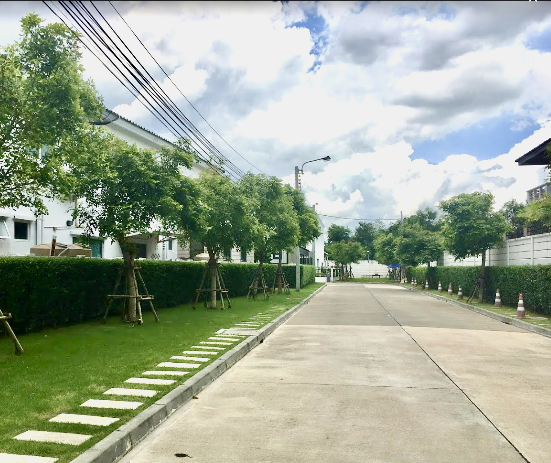 ขาย / ให้เช่าทาวน์โฮม 2 ชั้น โครงการ พลีโน่ วงแหวน-รามอินทรา Pleno Wongwaen-Ramintra 3 ห้องนอน 2 ห้องน้ำ ขนาด 29.9 ตรว