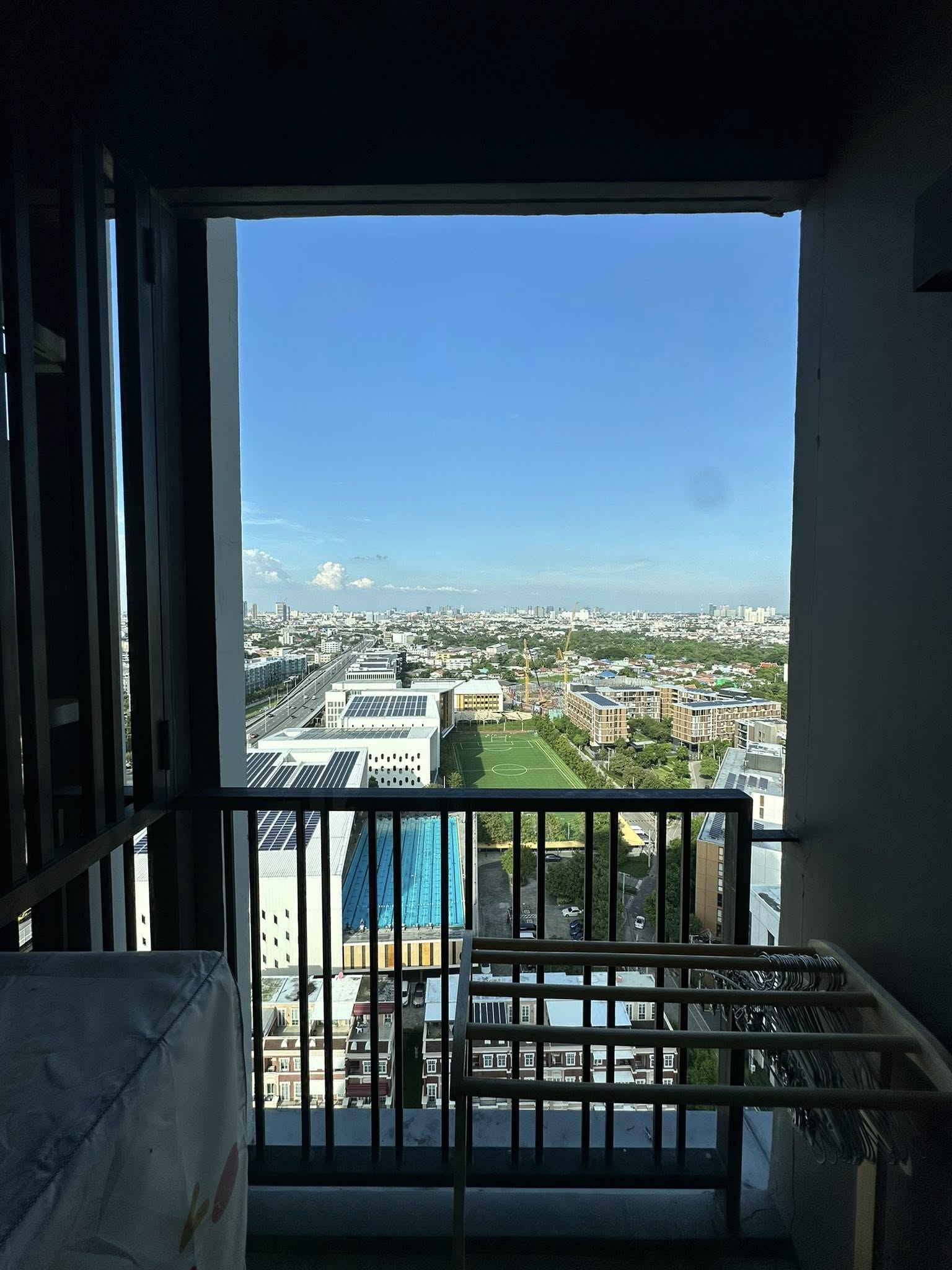 ให้เช่าคอนโด เดอะ เบส พาร์ค อีสต์ สุขุมวิท 77 / For Rent The Base Park East Sukhumvit 77 (English below)