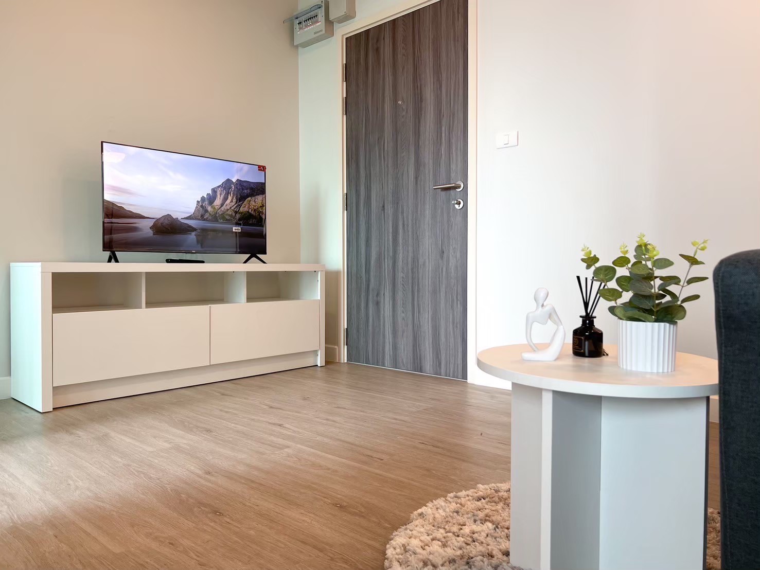 ให้เช่าคอนโด เมโทร สกาย สาทร–วุฒากาศ / For Rent Metro Sky Sathorn – Wutthakat