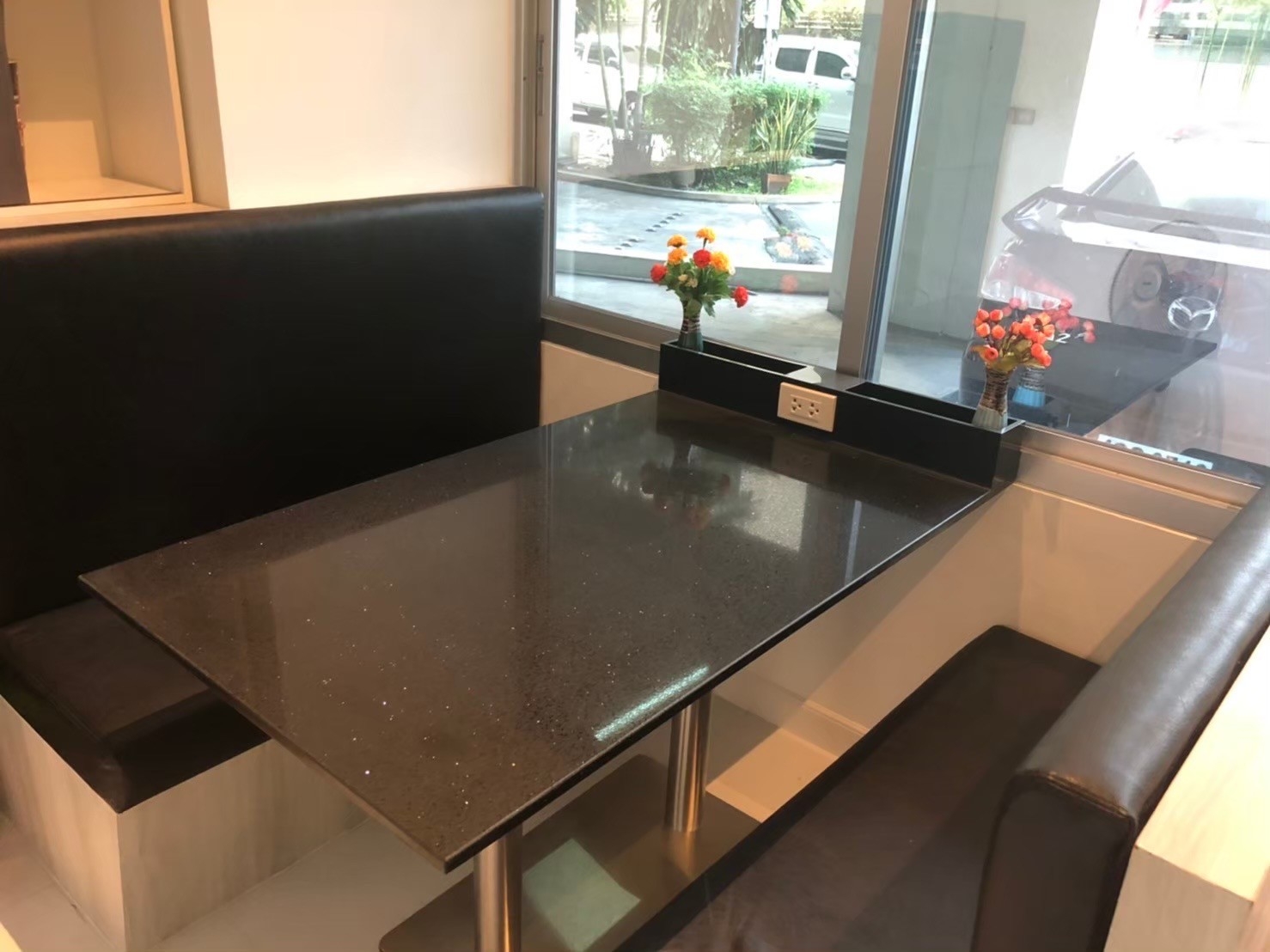 ขายออฟฟิศติดสถานี BTS สุรศักดิ์ ทําเลดีย่านสีลม บนถนนสาทรเหนือ สะดวกใกล้ทางด่วน ติดทางขึ้นลงสถานีรถไฟฟ้า bts สุรศักดิ์