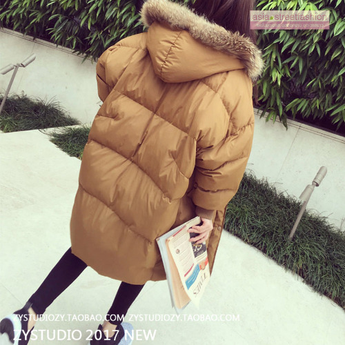 เสื้อกันหนาวฮู้ดดี้ แต่งเฟอร์หนาฟู งานเกรดดีเหมือนแบบ อุ่นมากกกก หิมะก็เอาอยู่ (ถอดขนได้)