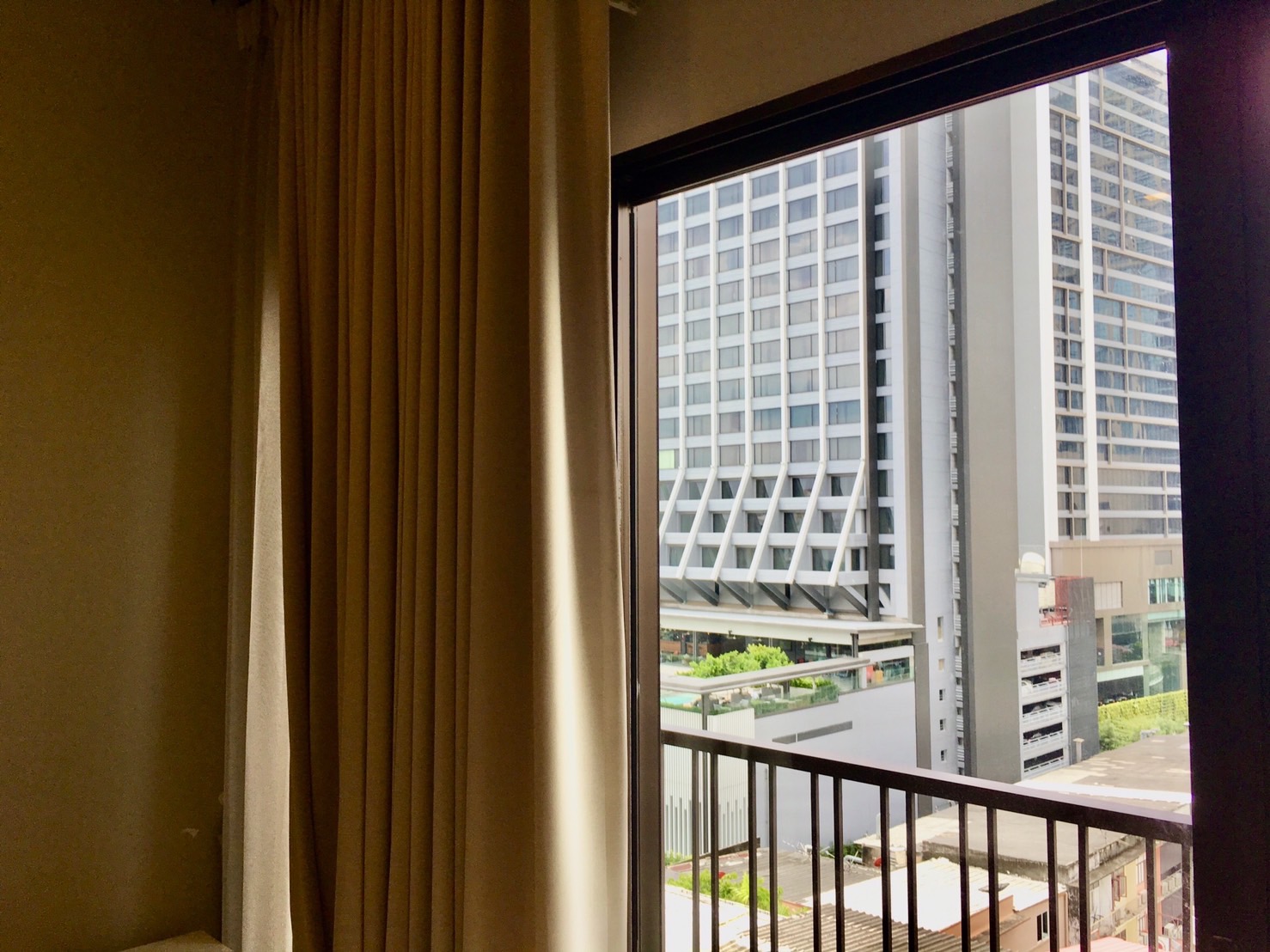 ให้เช่า คอนโด Noble Refine (โนเบิล รีไฟน์) ( ต้นซอยสุขุมวิท 26) 150 เมตรจากรถไฟฟ้าบีทีเอสพร้อมพงษ์