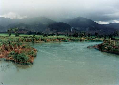 ขายโครงการบ้านจัดสรร จังหวัด เชียงราย พื้นที่ 383 ไร่ โครงการริมอิง คันทรีคลับ ตั้งอยู่ท่ามกลางขุนเขา ทะเลหมอก