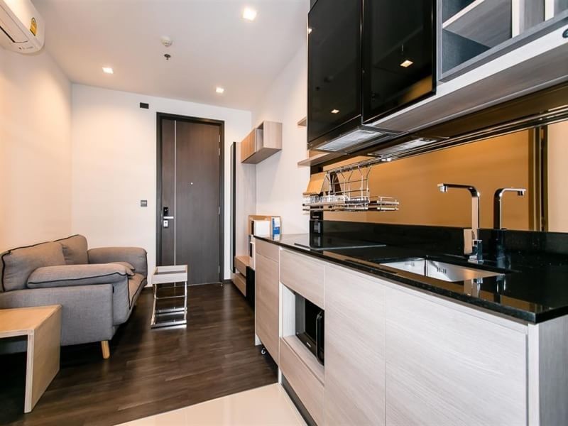 ให้เช่าคอนโด The Line Asoke - Ratchada (เดอะ ไลน์ อโศก-รัชดา) 1 และ 2 ห้องนอน ขนาดเริ่มตั้งแต่ 28 ตรมขึ้น มีทุกชั้น