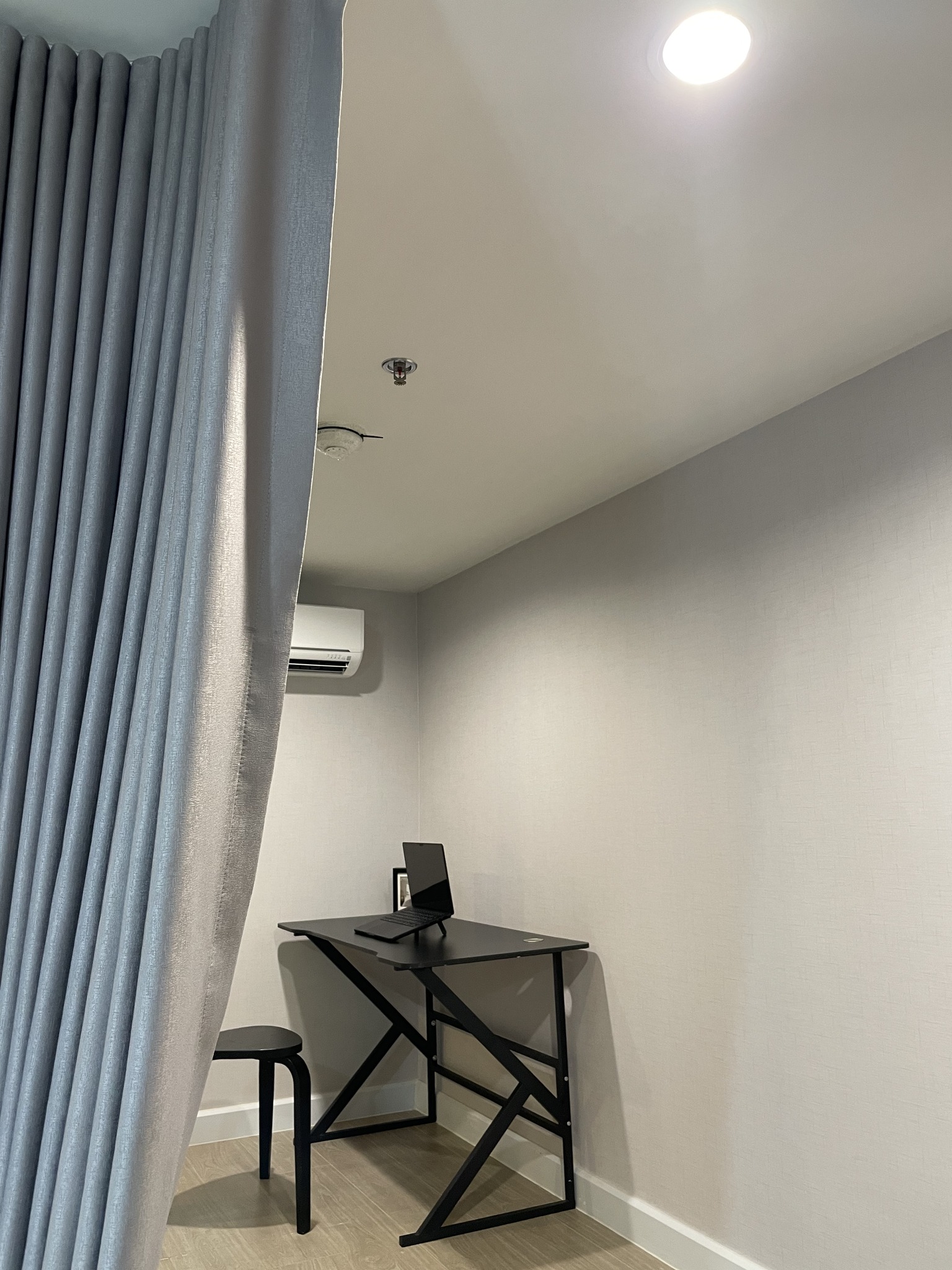 ให้เช่าคอนโด เมโทร สกาย ประชาชื่น / For Rent Metro Sky Prachachuen (English below)