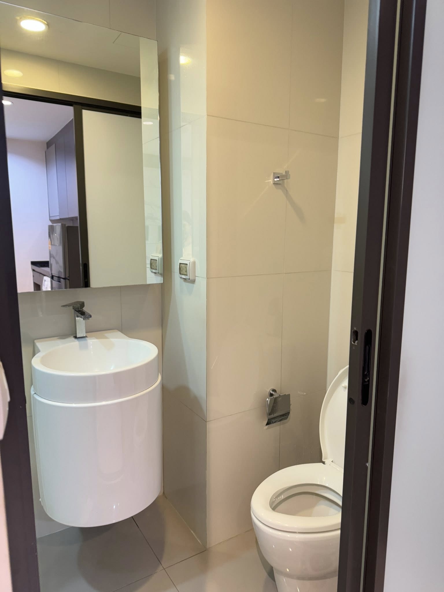 ให้เช่าคอนโด ให้เช่าคอนโด ริธึ่ม อโศก 1 (Rhythm Asoke 1) – ชั้น 30 📍 ใกล้ MRT พระราม 9 และ MRT เพชรบุรี