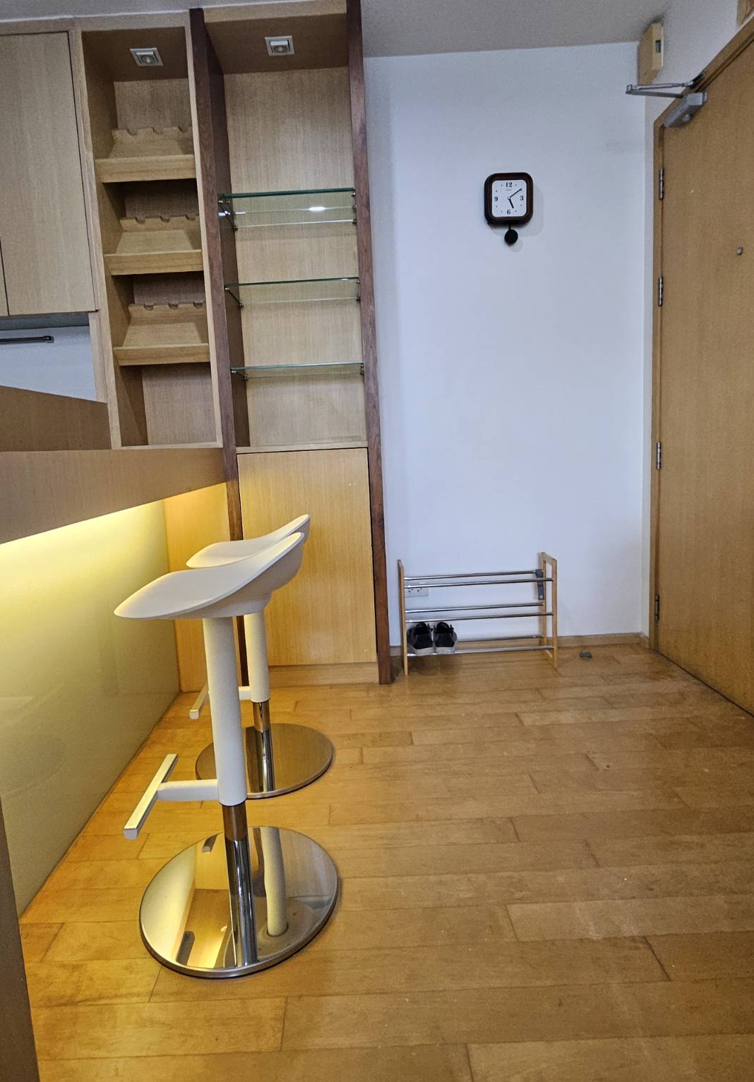 ðĨ āđāļŦāđāđāļāđāļē! āļāļāļāđāļāļĒāļđāļāļīāļāļŦāļēāļĒāļēāļ Villa Rachatewi (āļ§āļīāļĨāļĨāđāļē āļĢāļēāļāđāļāļ§āļĩ) āļŦāđāļāļāļĄāļļāļĄ āļāļąāđāļ 8 āļāļāļēāļ 58 āļāļĢ.āļĄ. āļ§āļīāļ§āļŠāļĢāļ°āļ§āđāļēāļĒāļāđāļģ āļŠāļ āļēāļāļāļĩ āļāļĢāđāļāļĄāļāļĒāļđāđ