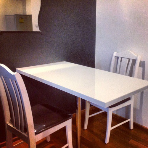 ให้เช่าคอนโด Abstracts Phaholyothin Park ใกล้ Central ลาดพร้าว และ MRT ใหม่ไม่เคยเข้าอยู่ เครื่องใช้ไฟฟ้า และเฟอร์ครบ ราคา 17000 ต่อเดือน