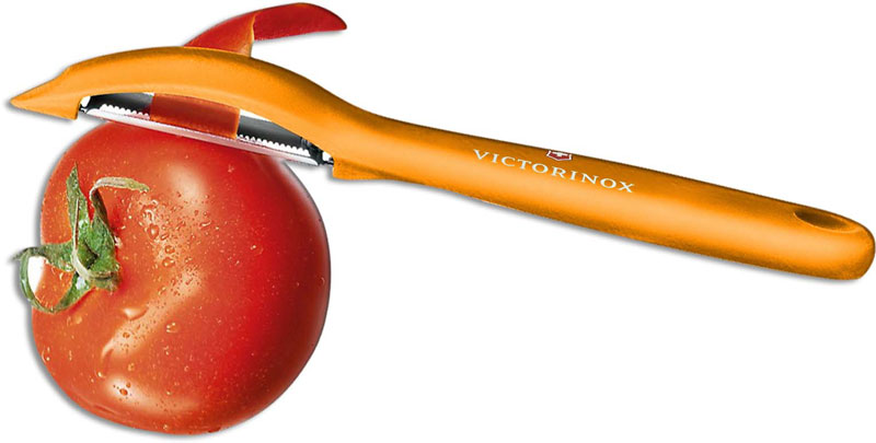 VICTORINOX UNIVERSAL PEELER ที่ปอกเปลือก....Made in Switzerland (7.6075.9) สีส้ม