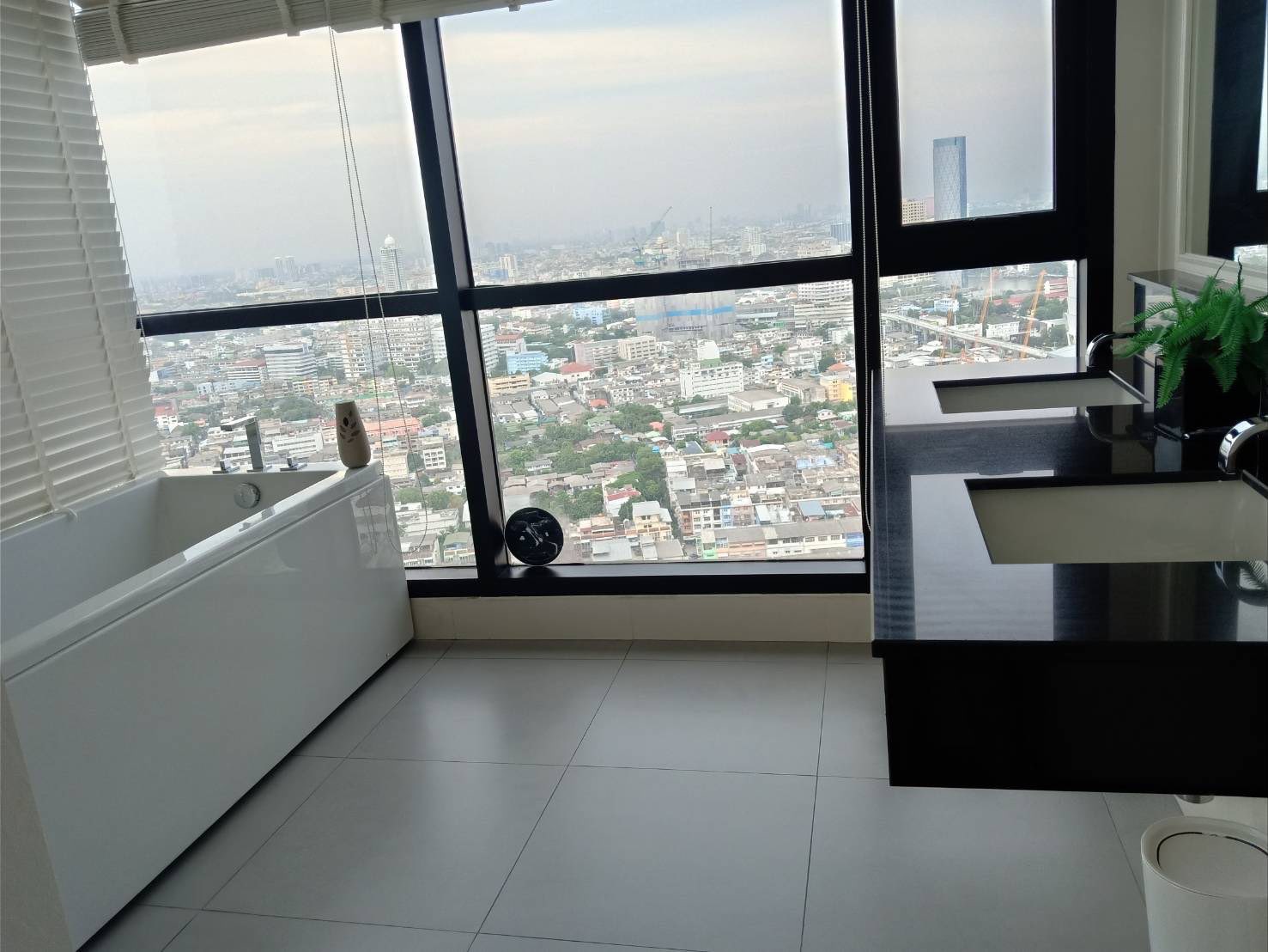 🏙 ให้เช่า / ขาย คอนโด ห้อง Penthouse Duplex – Urbano Absolute Sathorn–Taksin ✨