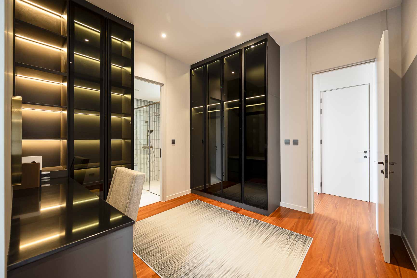 ✨ ให้เช่าบ้านเดี่ยวสุดหรู 3 ชั้น โครงการ BuGaan Pattanakarn (โครงการ บูก้าน พัฒนาการ) จากแสนสิริ 🏡 สไตล์ Modern Luxury พร้อม สระว่ายน้ำส่วนตัวบนชั้น 2 ✨