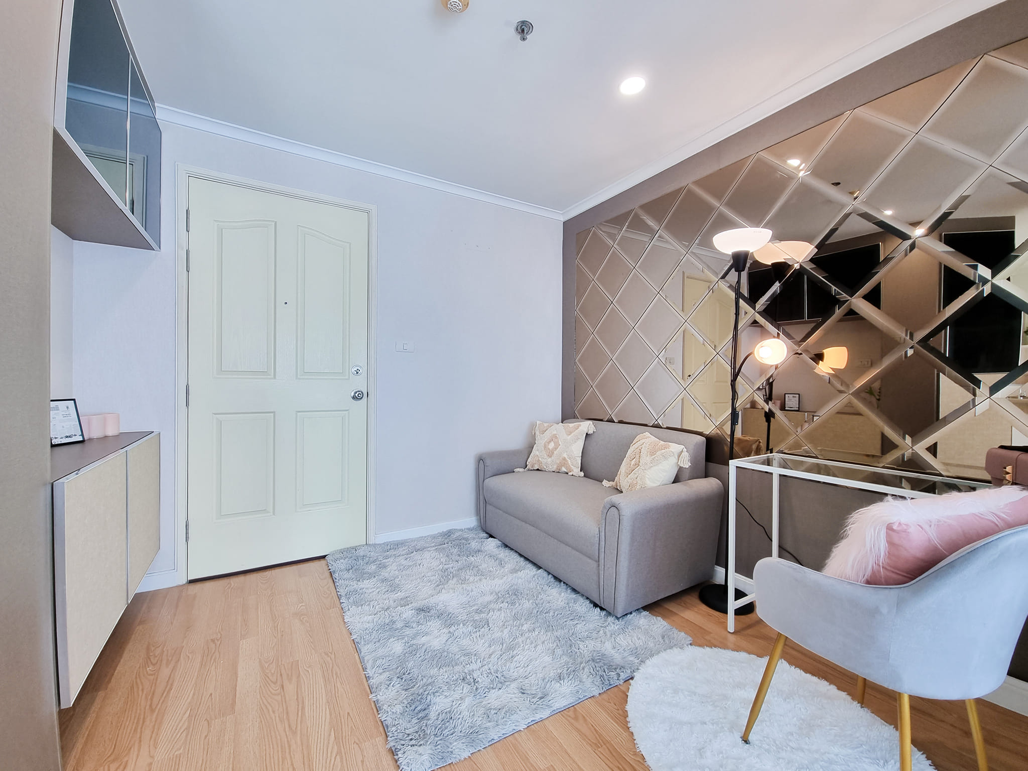 ขายคอนโด Lumpini Ville Latphrao - Chokchai 4 (ลุมพินี วิลล์ ลาดพร้าว - โชคชัย 4) 1 ห้องนอน 1 ห้องน้ำ ขนาด 28 ตร.ม.