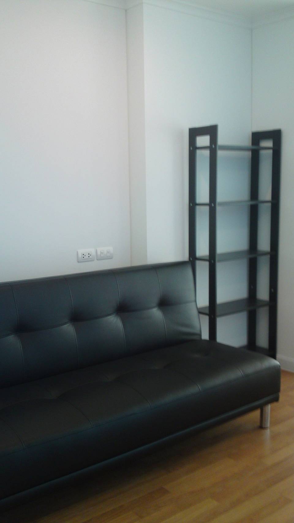 ขายคอนโด Lumpini Place Ratchayothin (ลุมพินี เพลส รัชโยธิน) 1 ห้องนอน 1 ห้องน้ำ ขนาด 28.5 ตรม ชั้น 20 (ห้อง 1484/430) อาคาร B