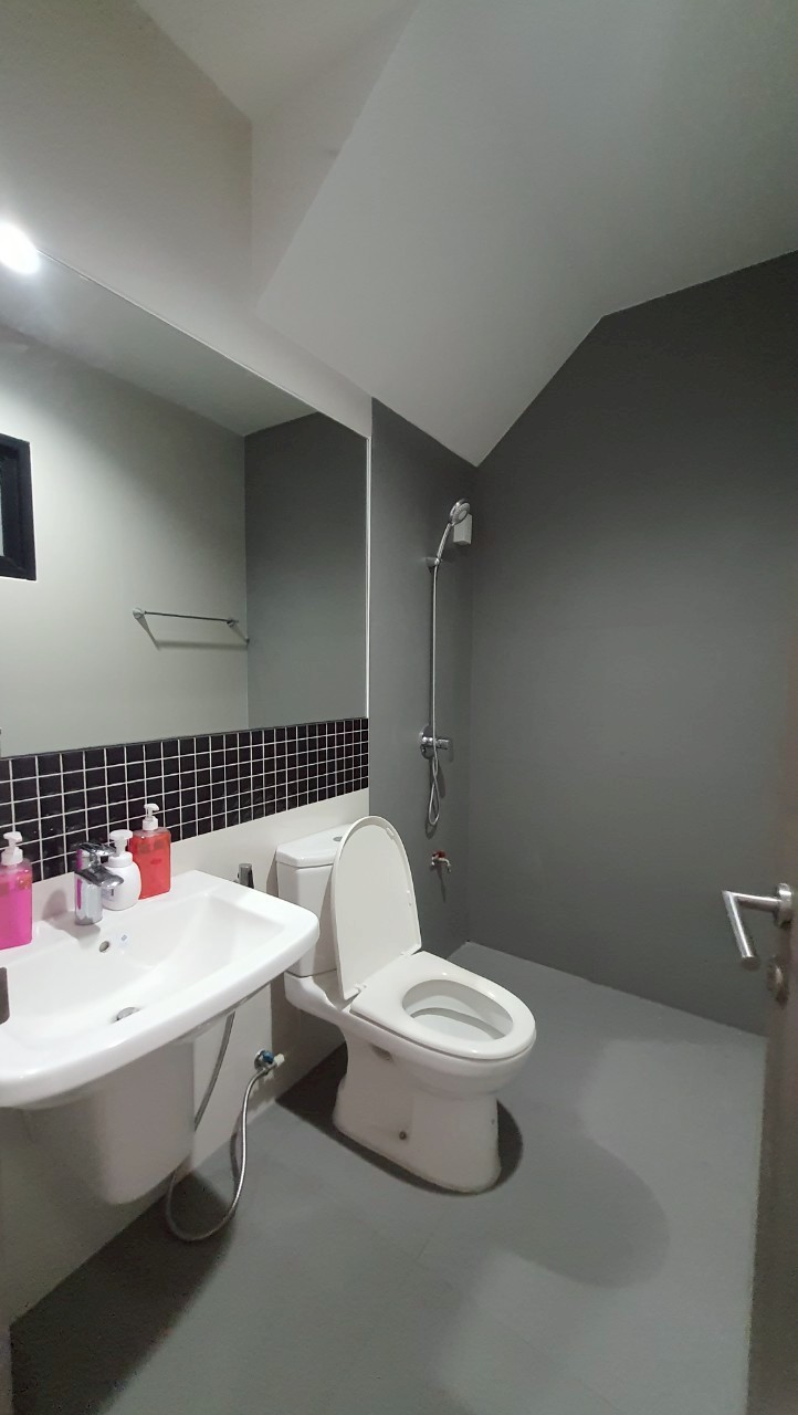 ขาย / เช่า โฮมออฟิศโครงการ เดอะ ไพรด์ สุขุมวิท 77 - The Pride Sukhumvit 77 4 ชั้นครึ่ง