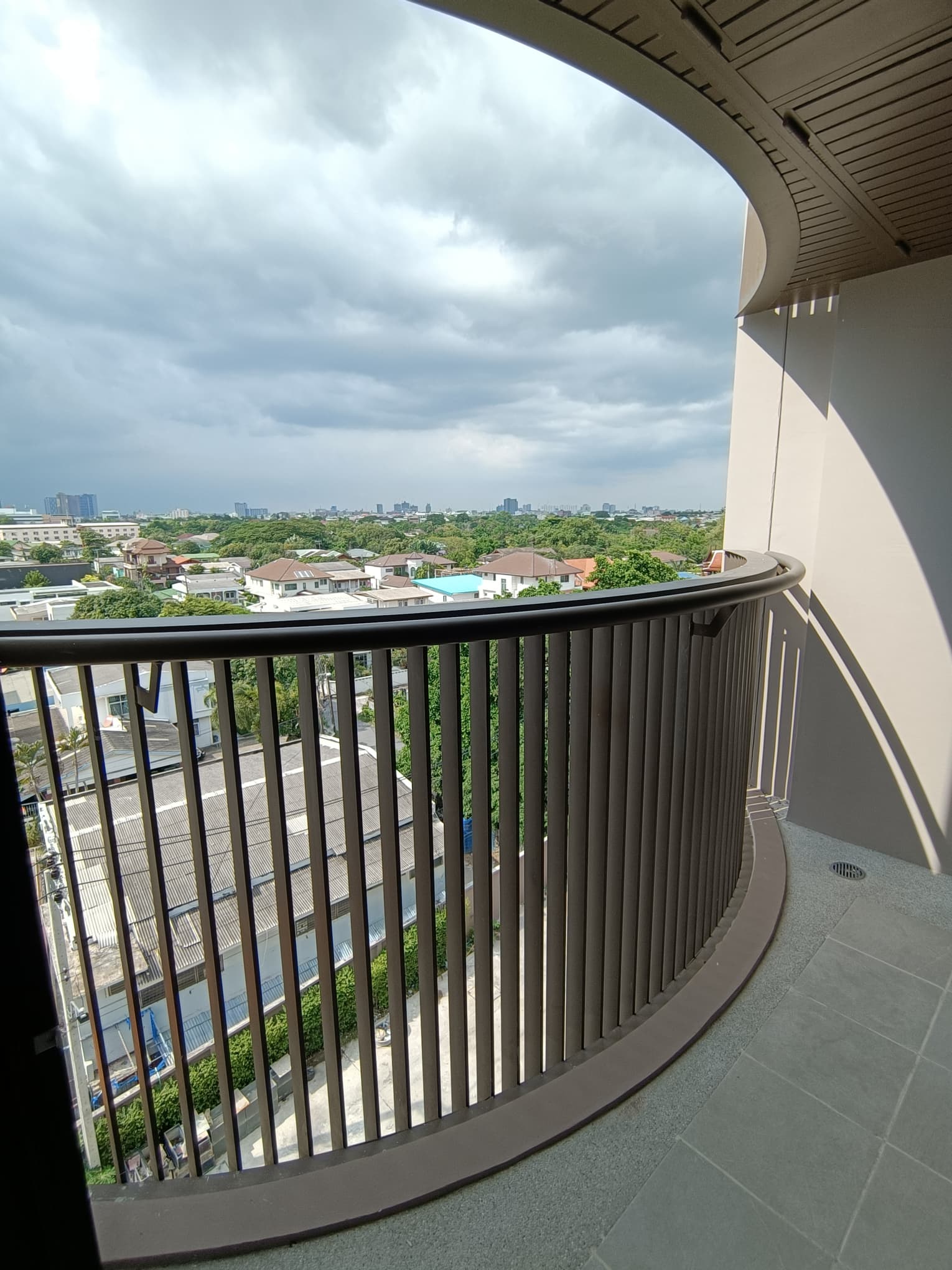 ให้เช่าห้องคอนโด Kawa Haus (คาวะ เฮาส์) 📌ตึก A ชั้น 6 ทิศเหนือ วิวโล่ง สว่าง เงียบสงบ